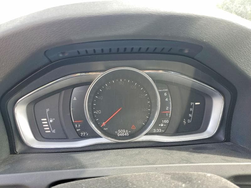 2018 VOLVO S60 DYNAMIC 9
