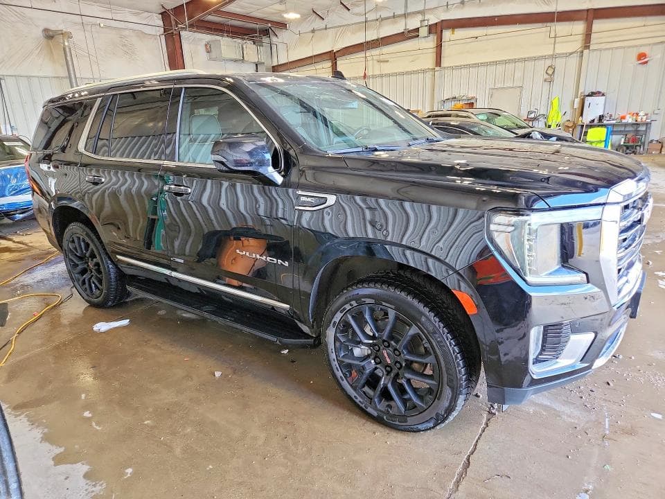 2023 GMC YUKON SLT 4