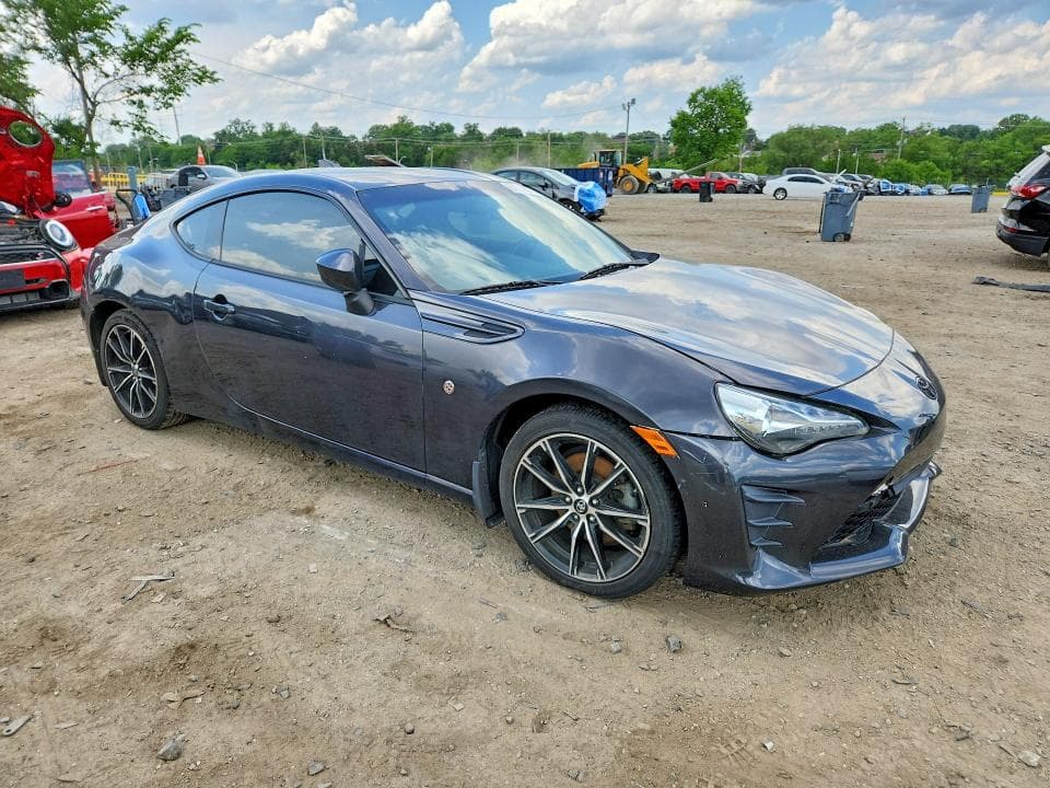 2017 TOYOTA 86 BASE 4