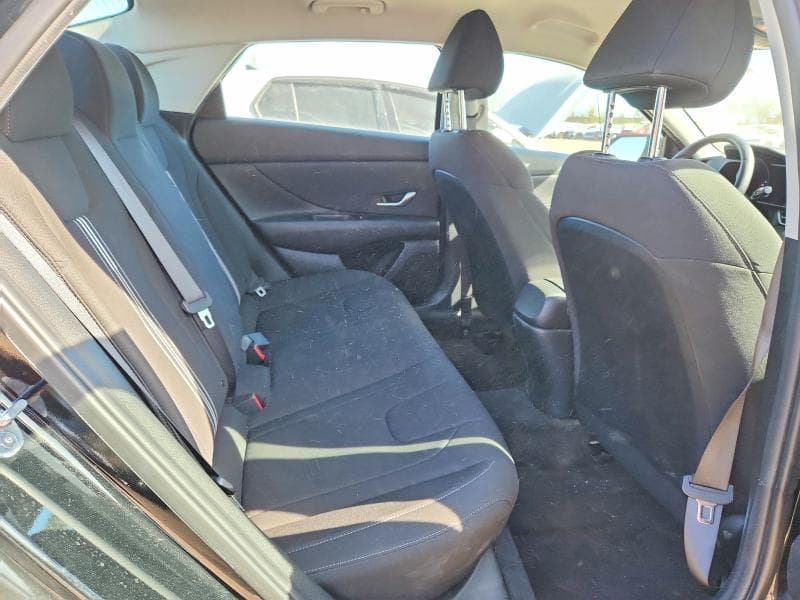 2023 HYUNDAI ELANTRA SEL 10