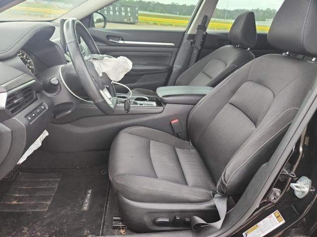 2023 NISSAN ALTIMA SV 7