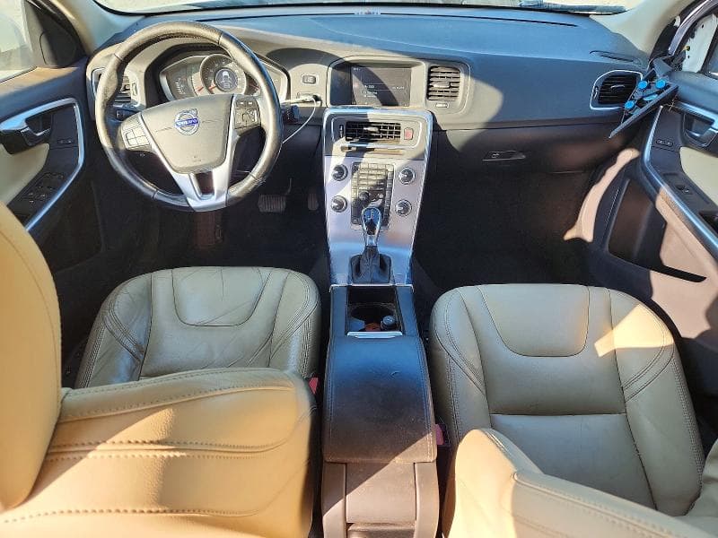 2017 VOLVO S60 8