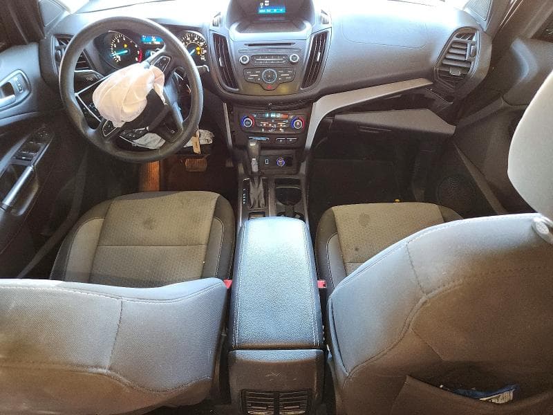 2017 FORD ESCAPE SE 8