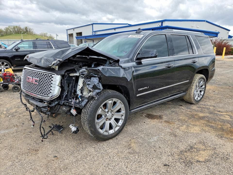 2017 GMC YUKON DENALI - 1