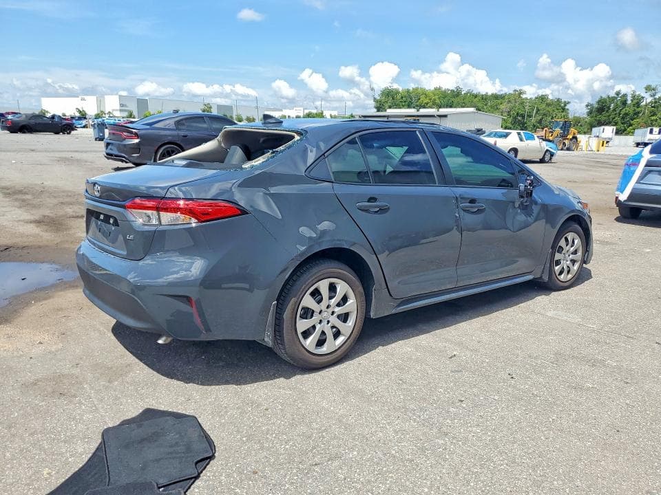2026 TOYOTA COROLLA LE 3