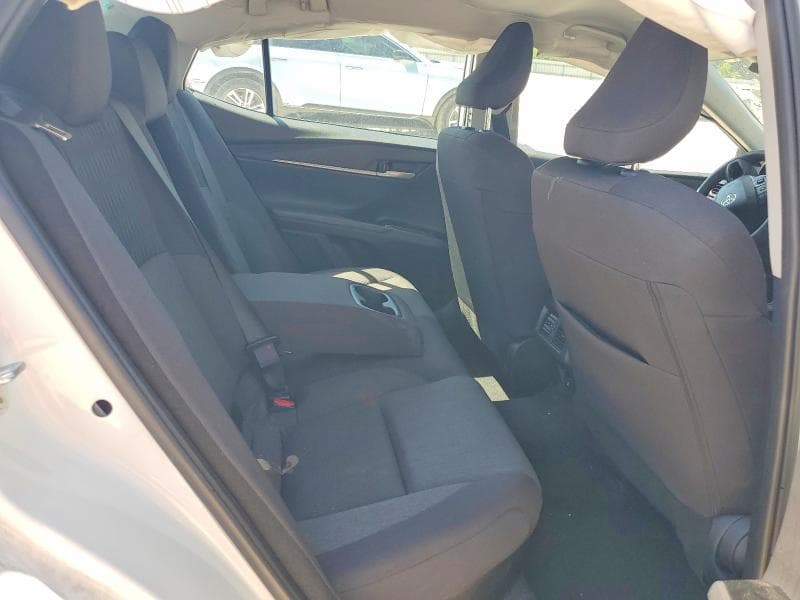 2025 TOYOTA CAMRY LE 10