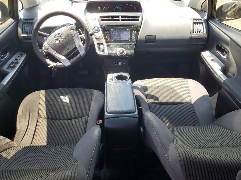 2017 TOYOTA PRIUS V THREE 8