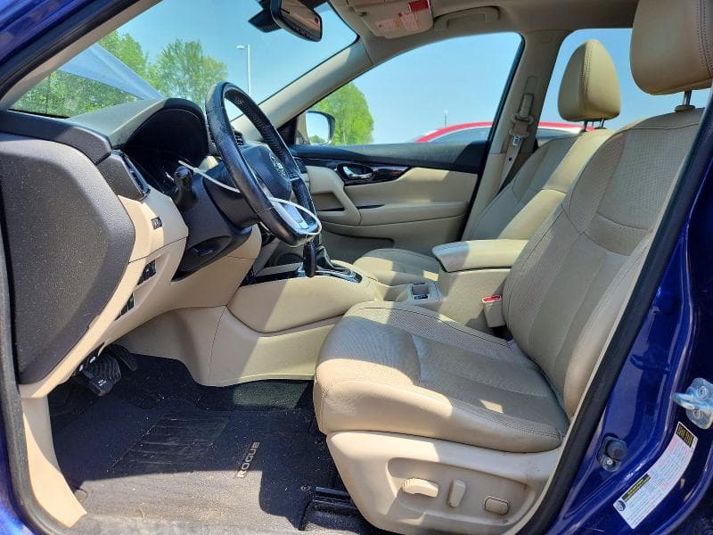 2017 NISSAN ROGUE SL 7