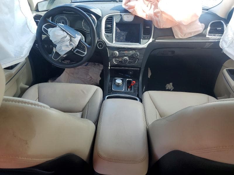 2020 CHRYSLER 300 TOURING 8