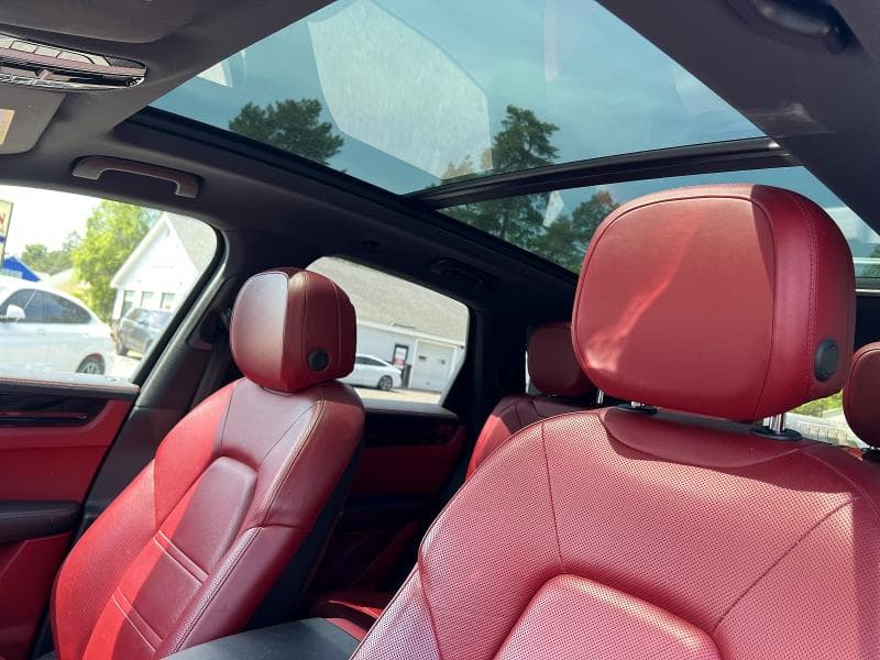 2019 PORSCHE CAYENNE 9