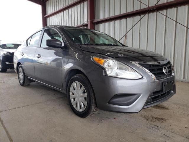 2019 NISSAN VERSA S 4