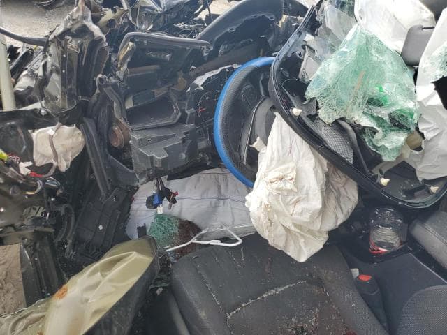 2020 TOYOTA COROLLA SE 8