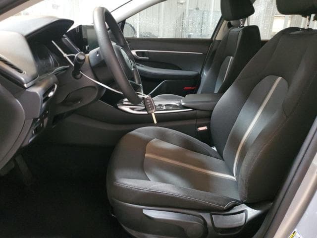 2021 HYUNDAI SONATA SE 7