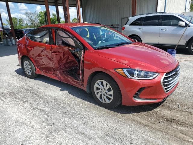 2018 HYUNDAI ELANTRA SE 4