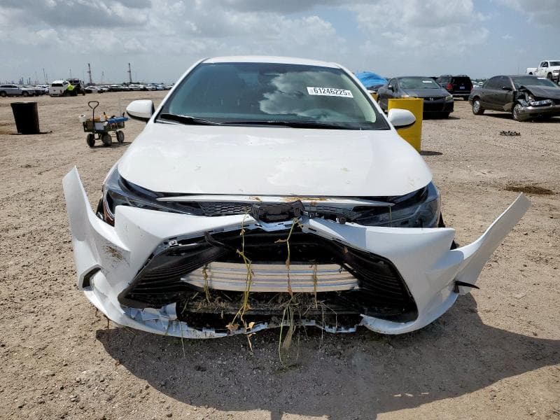 2025 TOYOTA COROLLA LE 5