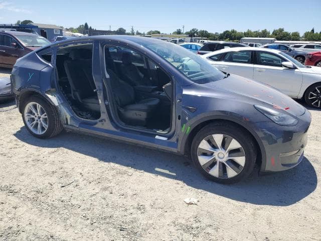 2022 TESLA MODEL Y 4