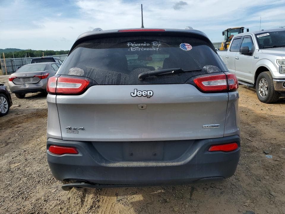 2017 JEEP CHEEROKEE 6