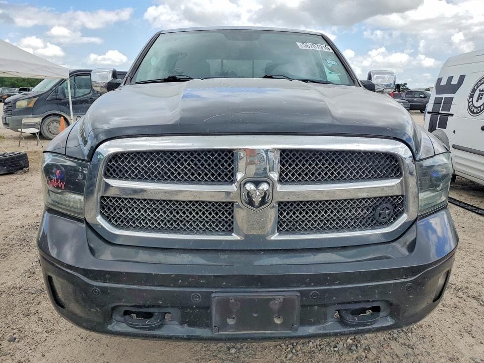 2019 RAM 1500 CLASSIC SLT 5