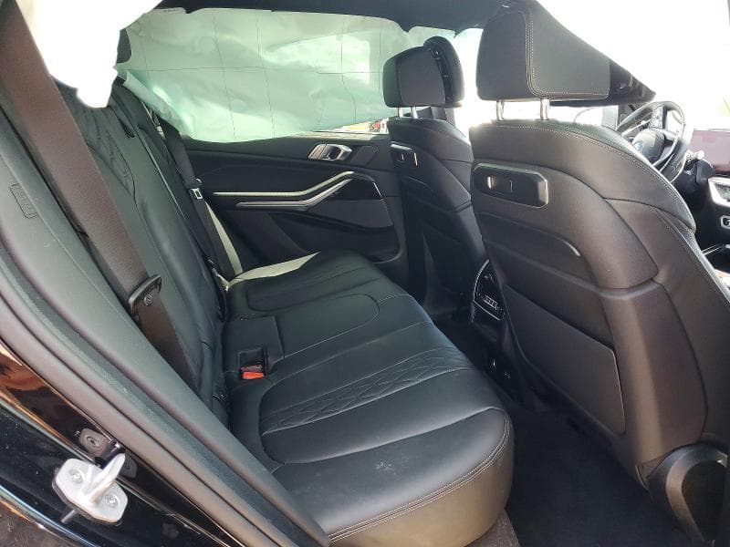 2026 BMW X5 XDRIVE50E 11