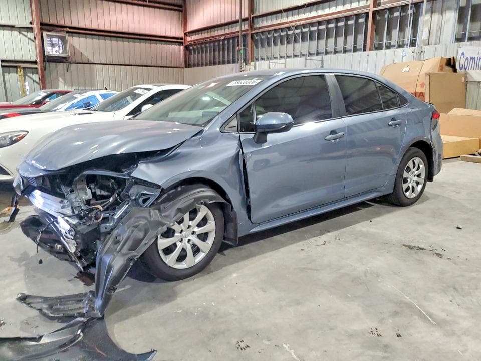 2025 TOYOTA COROLLA LE - 1