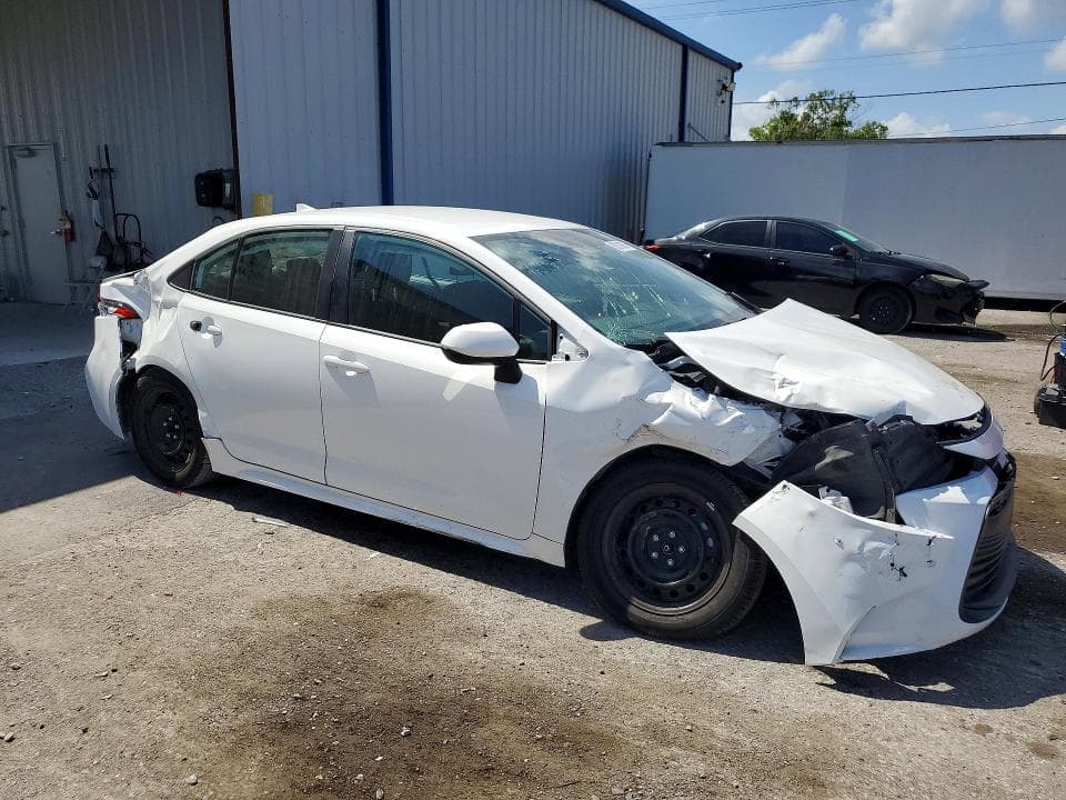 2024 TOYOTA COROLLA LE 4