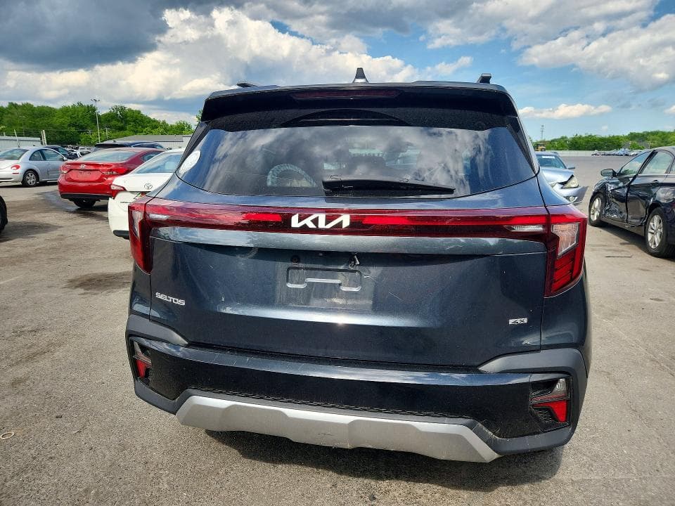 2024 KIA SELTOS EX 6