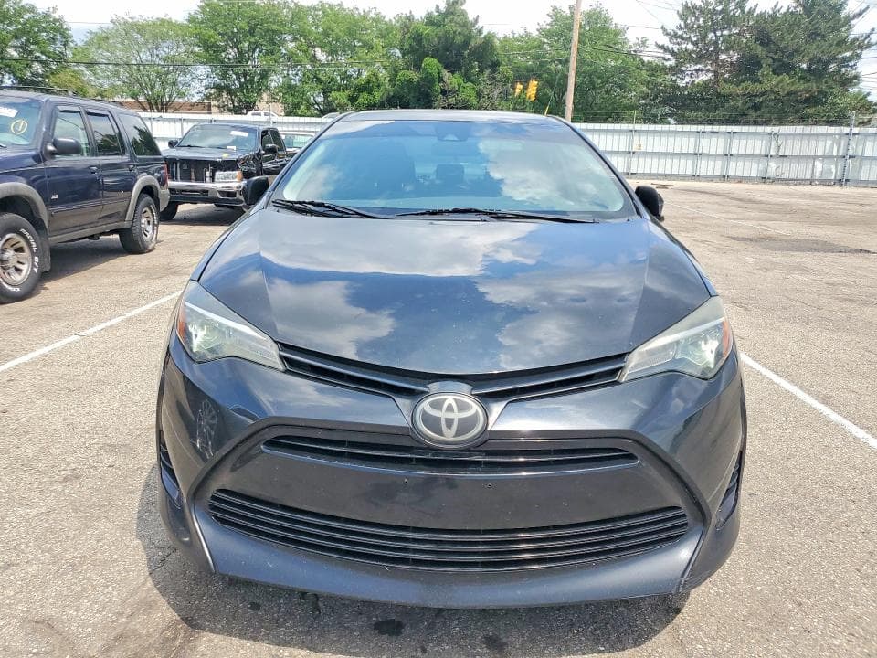 2019 TOYOTA COROLLA LE 5