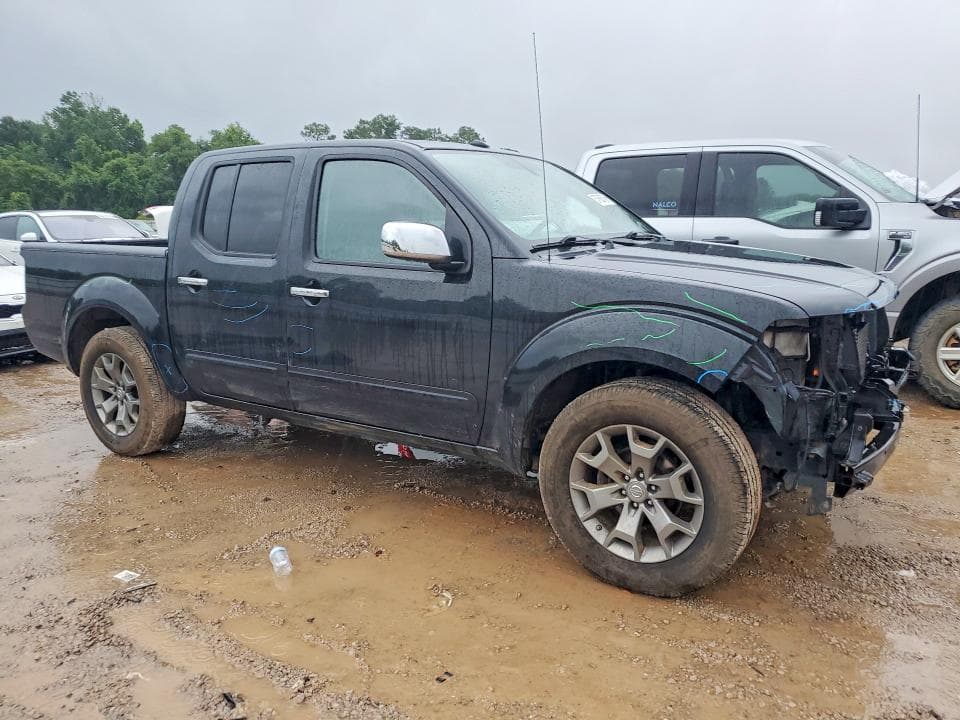 2019 NISSAN FRONTIER SL 4