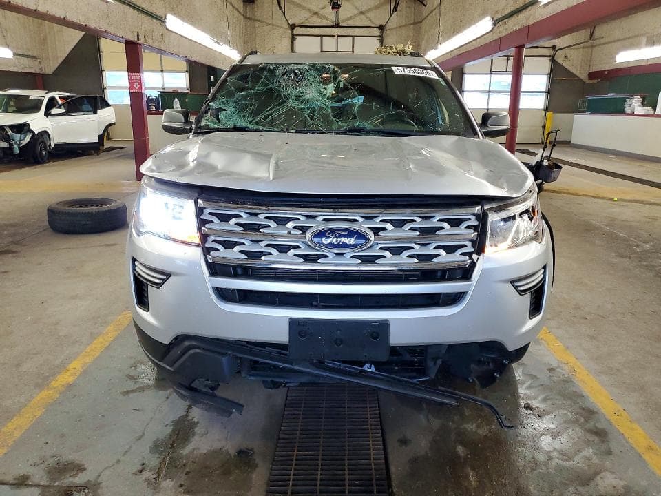 2019 FORD EXPLORER XLT 5