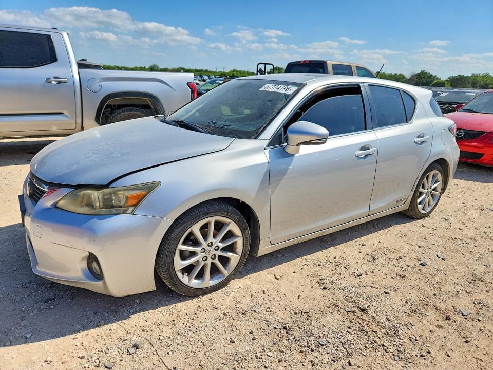 2013 LEXUS CT 200