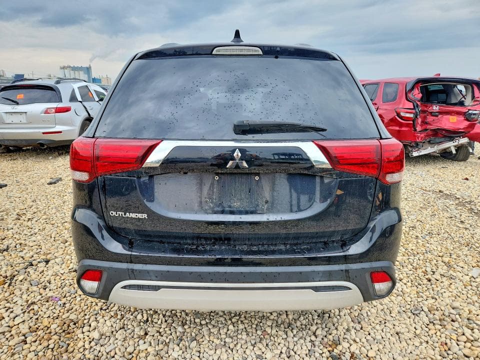 2020 MITSUBISHI OUTLANDER ES 6
