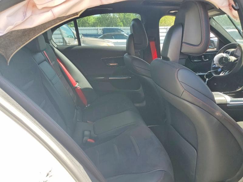 2023 MERCEDES-BENZ C 43 AMG 10