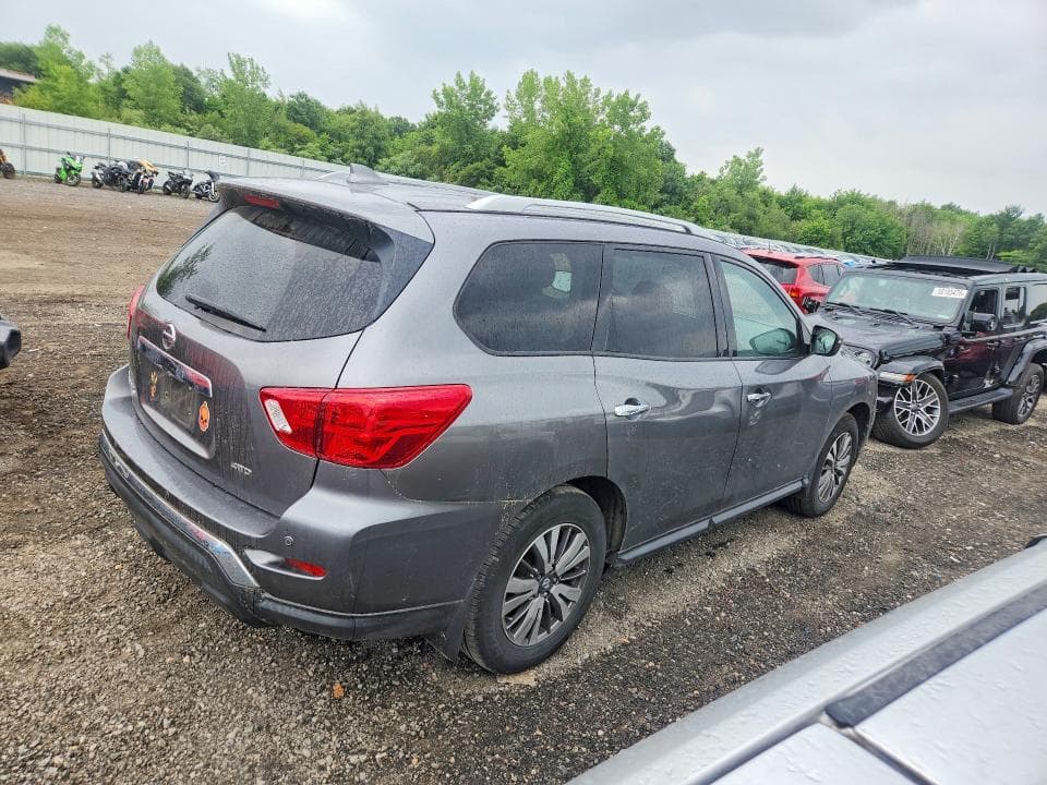 2019 NISSAN PATHFINDER S 3