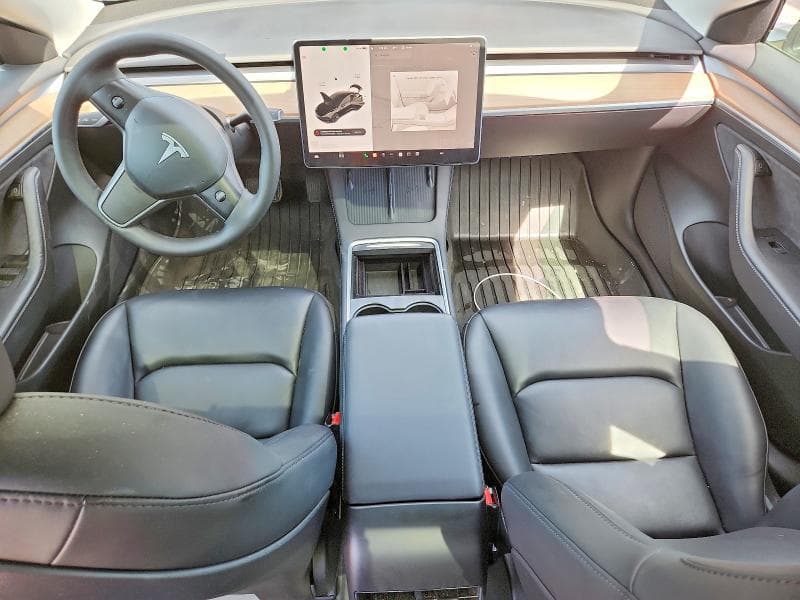 2023 TESLA MODEL 3 8