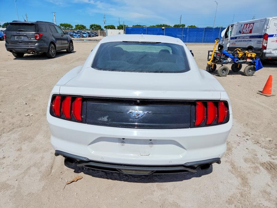 2021 FORD MUSTANG 6