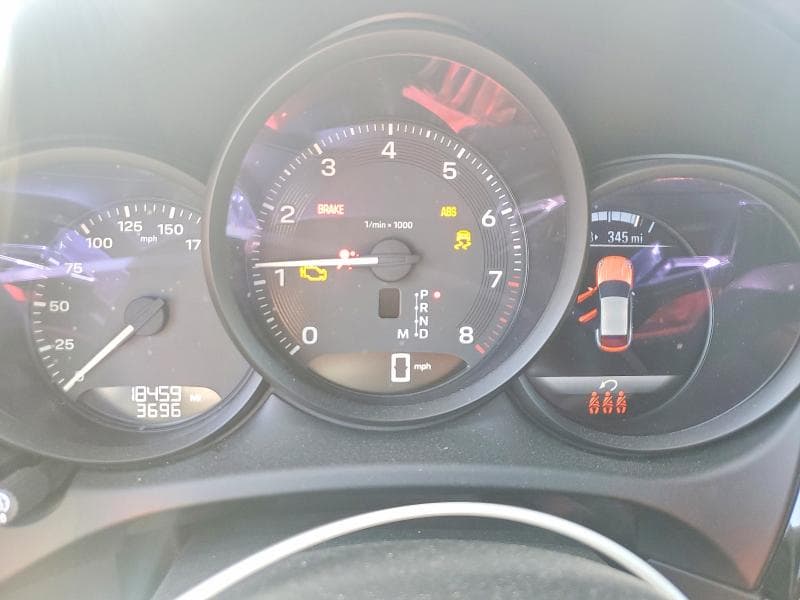2024 PORSCHE MACAN BASE 9