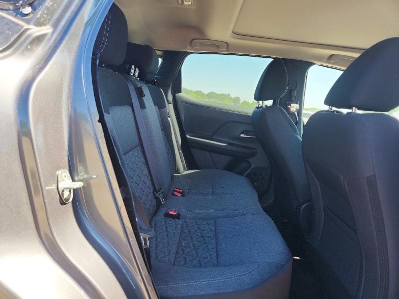2025 NISSAN KICKS SV 11