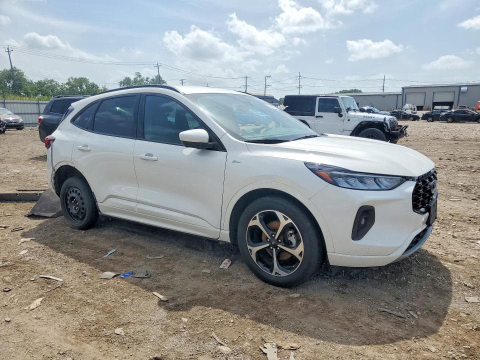 2023 FORD ESCAPE ST LINE SELECT 4