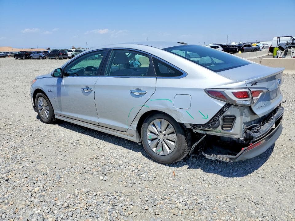 2017 HYUNDAI SONATA HYBRID SE 2