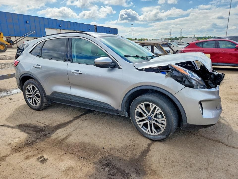 2021 FORD ESCAPE SEL 4