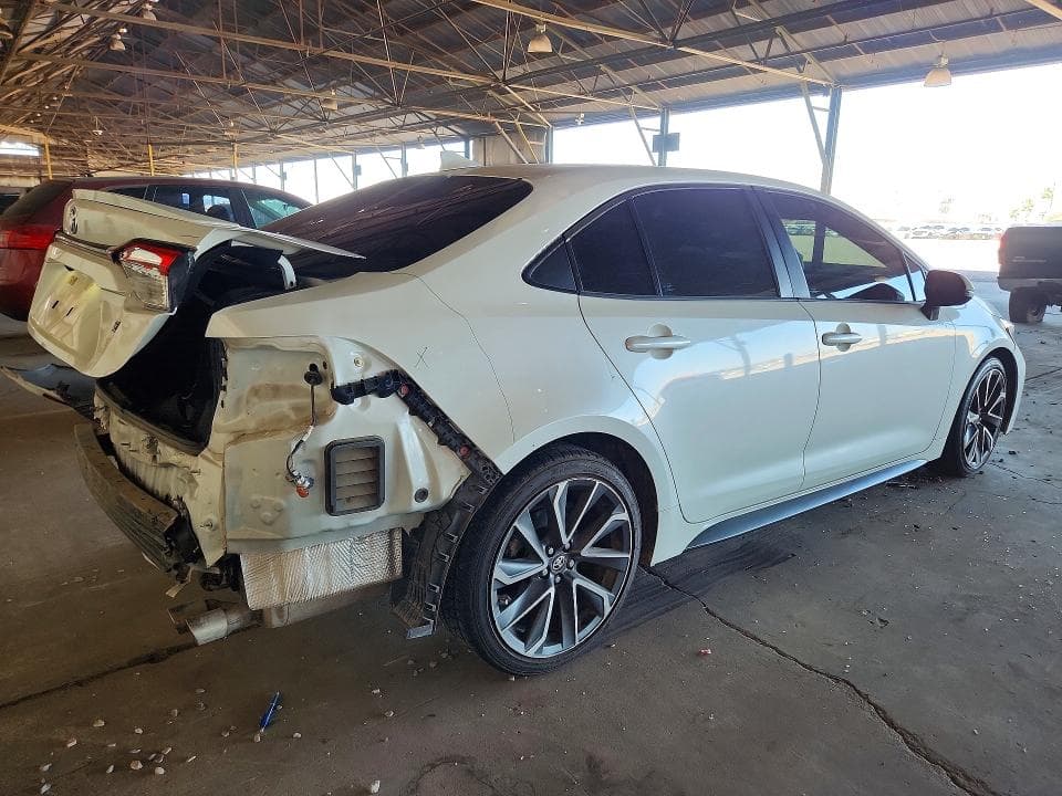 2020 TOYOTA COROLLA SE 3