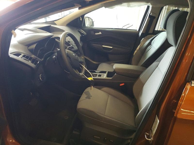 2017 FORD ESCAPE SE 7