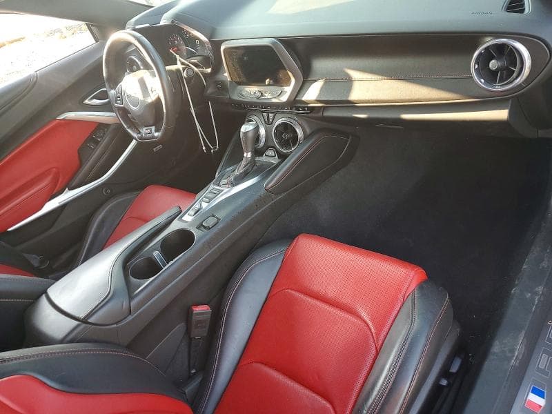 2018 CHEVROLET CAMARO LT 8