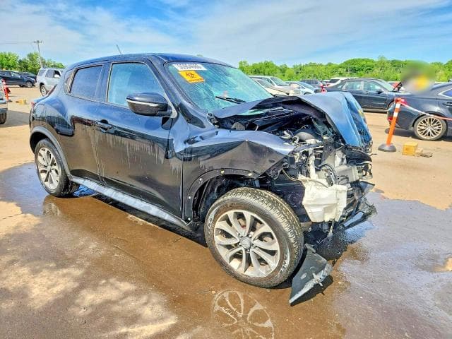 2017 NISSAN JUKE SV 4
