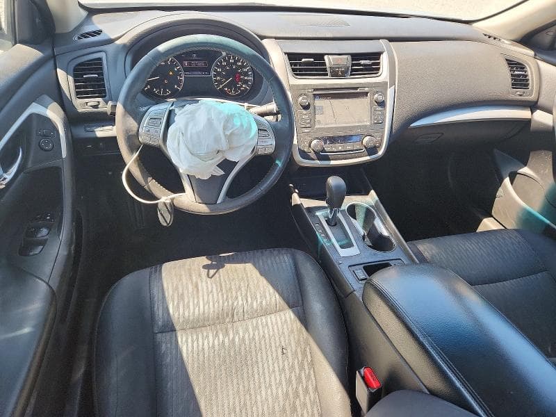 2017 NISSAN ALTIMA 2.5 SV 8