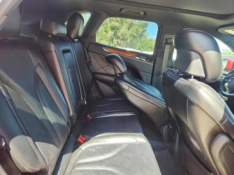 2017 LINCOLN MKC RESERVE 11
