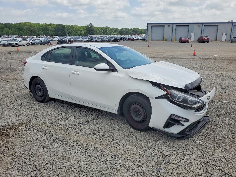 2021 KIA FORTE FE 4