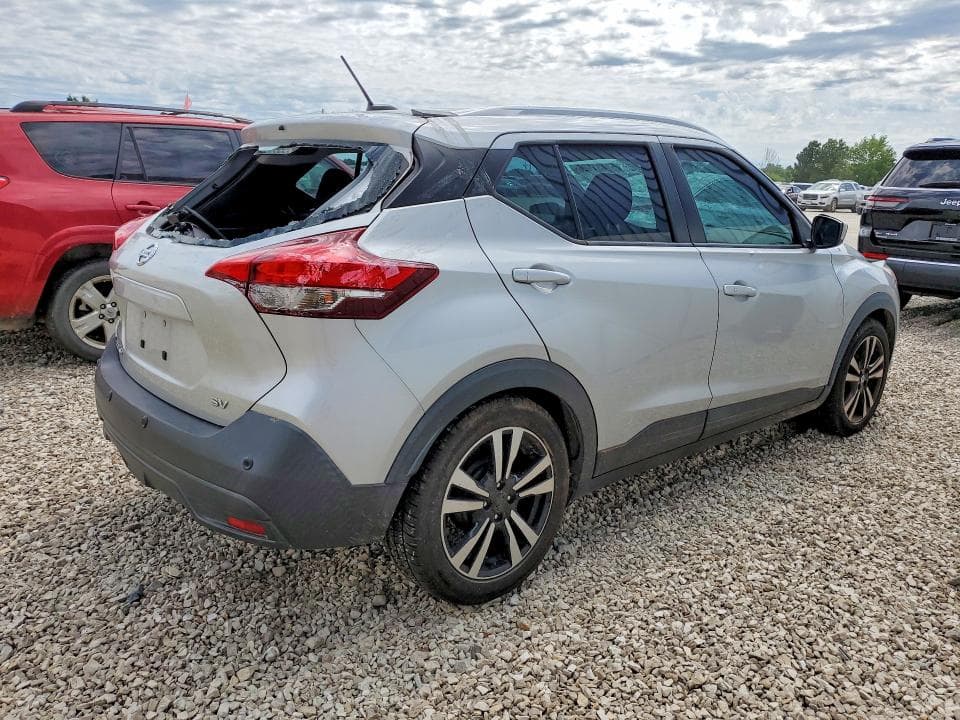 2020 NISSAN KICKS 3