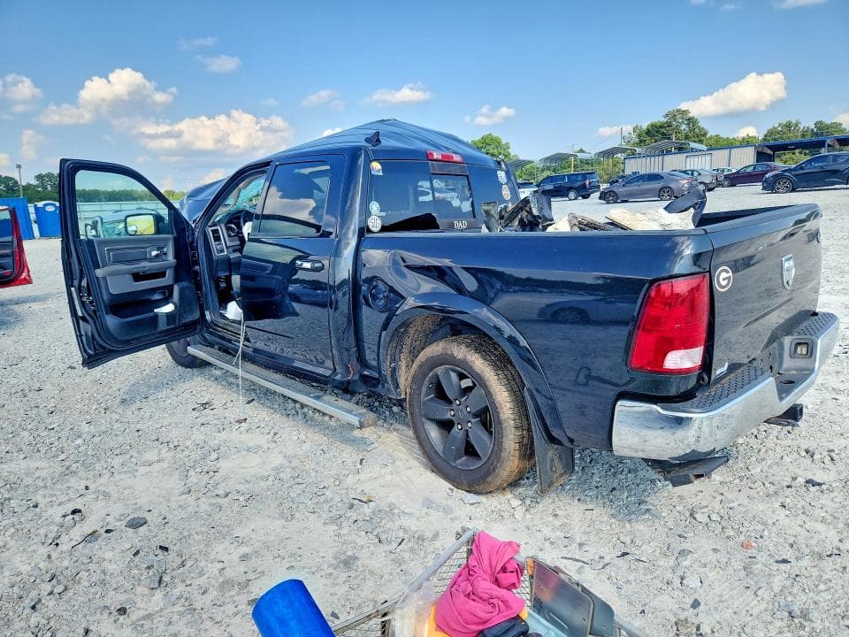2018 RAM 1500 SLT 2