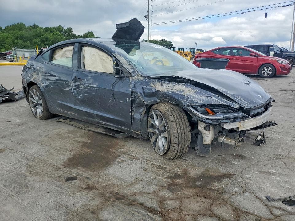 2024 TESLA MODEL 3 4